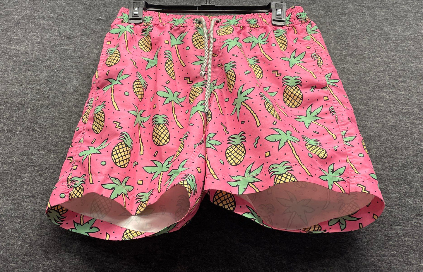 Maamgic Men's Pink Pineapple Palm Tree 90s Retro Aesthetic Swim Trunks Sz M
