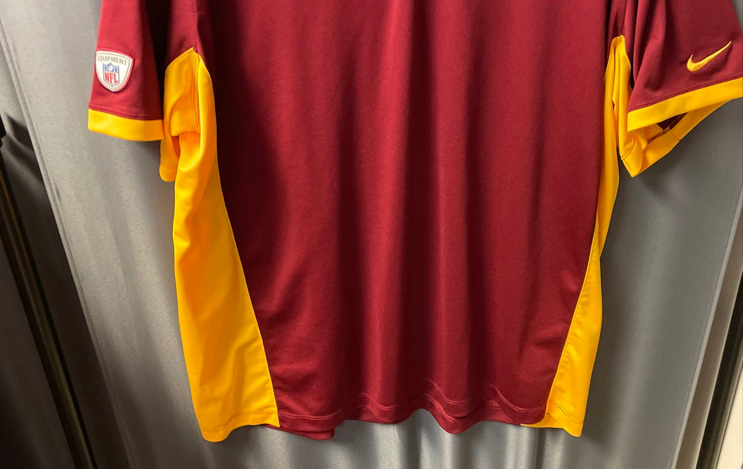 Nike Men's Washington Redskins NFL Training Polo Shirt Burgundy Gold Dri-FIT XXL