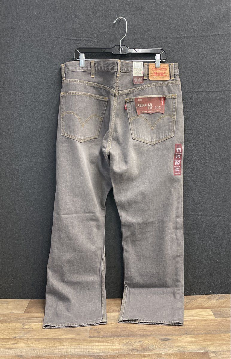Levi's Men's 505 Regular Fit Jeans Gray Straight Leg 100% Cotton NWT Sz 38x30