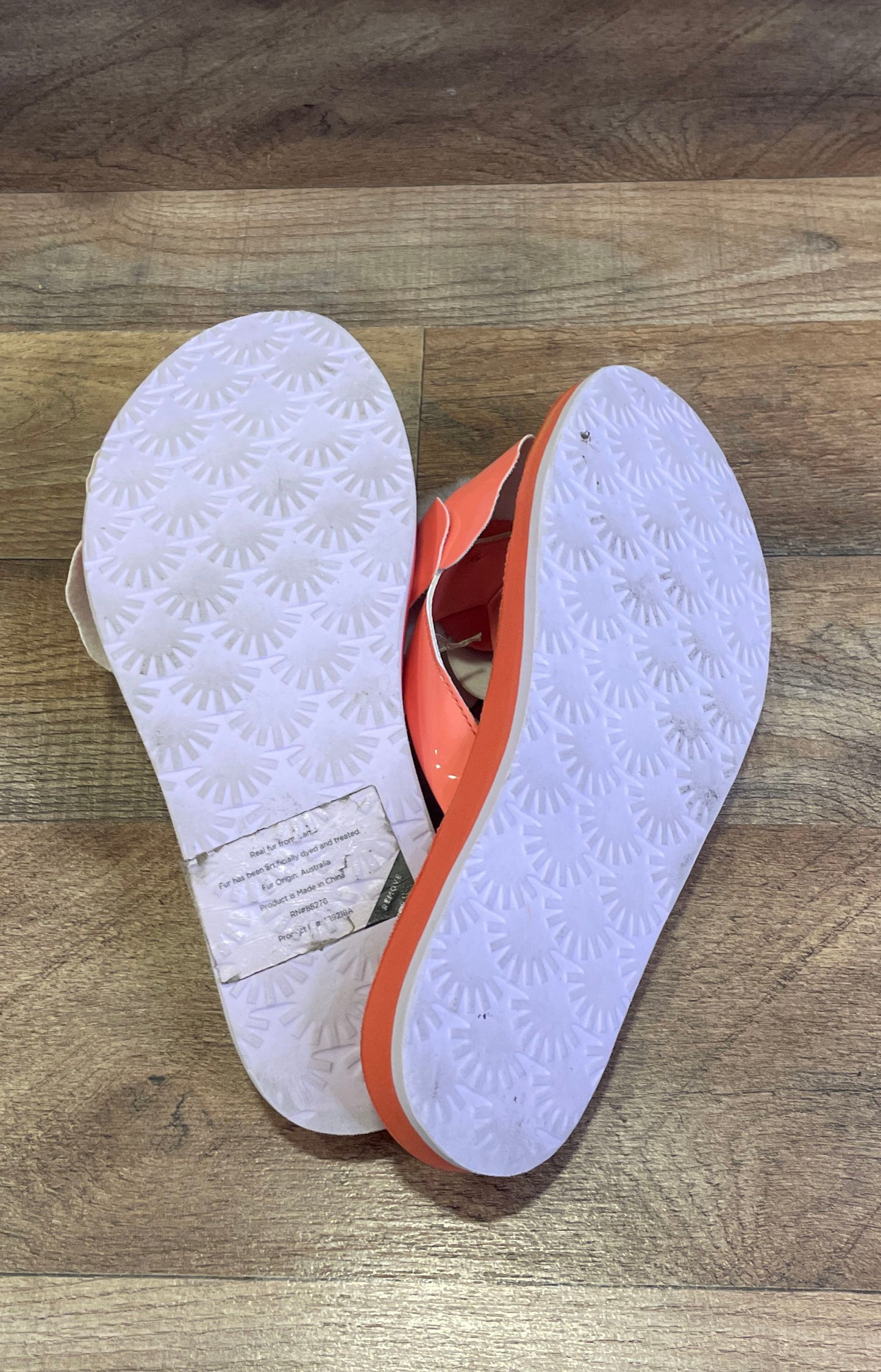 UGG Holly Orange Patent Flower Pom Sandals Flip Flops Women's Size 6