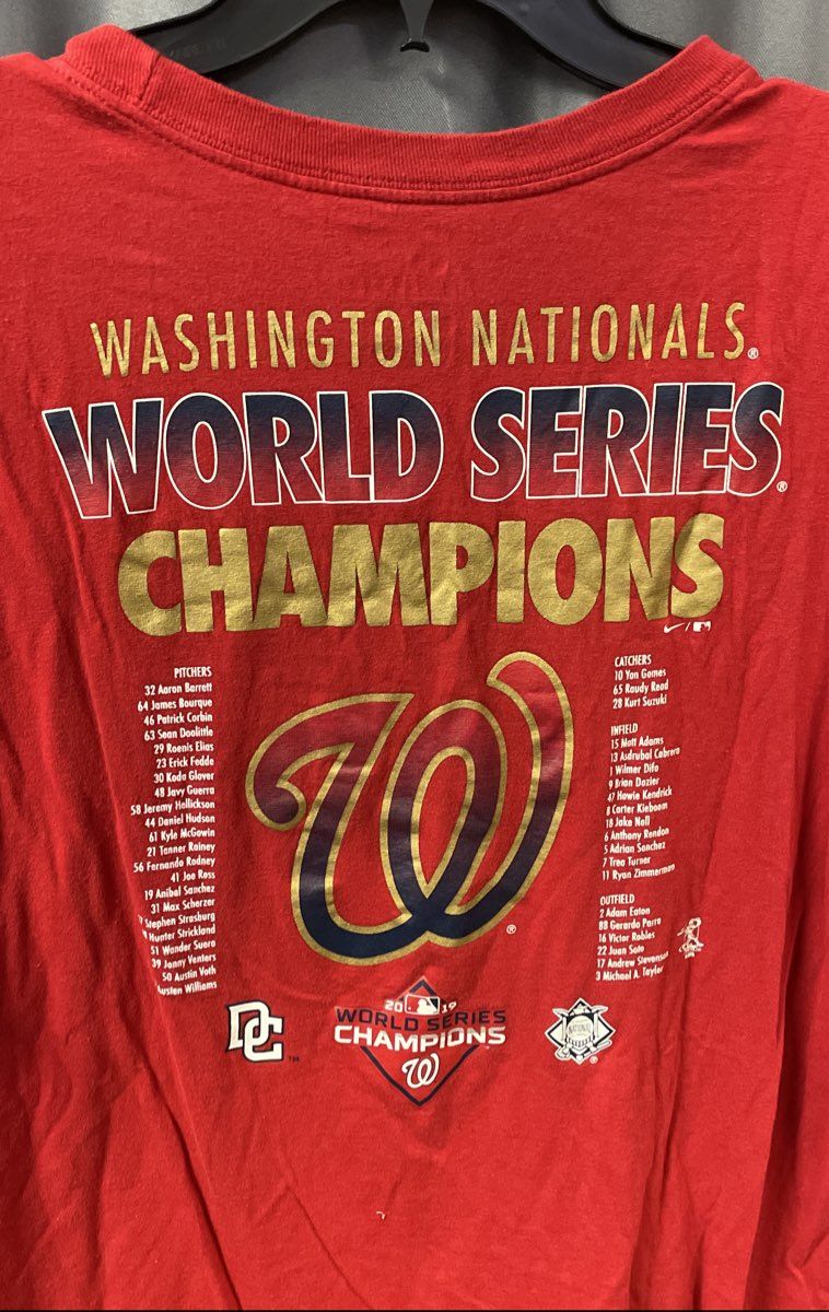 Nike Washington Nationals 2019 World Series Champions Red T-Shirt Sz L