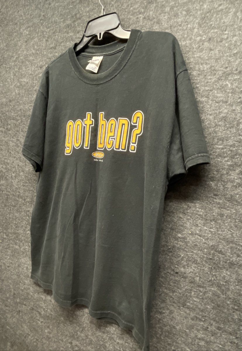Smack Apparel Men's Black Vintage Y2K Pittsburgh Steelers Parody T-Shirt Sz L