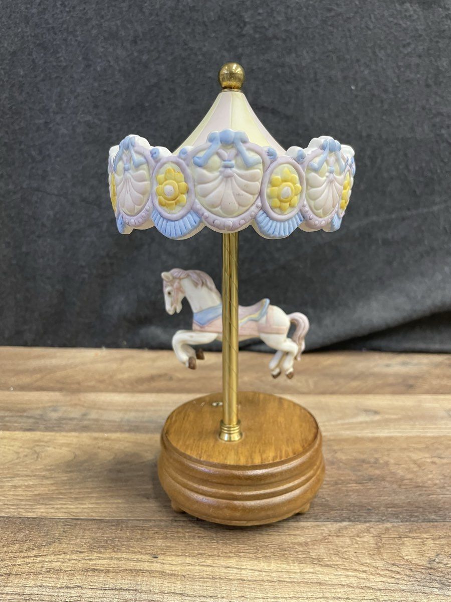 Vintage Carousel Horse Music Box Edelweiss Pastel Ceramic Figurine Wood Base