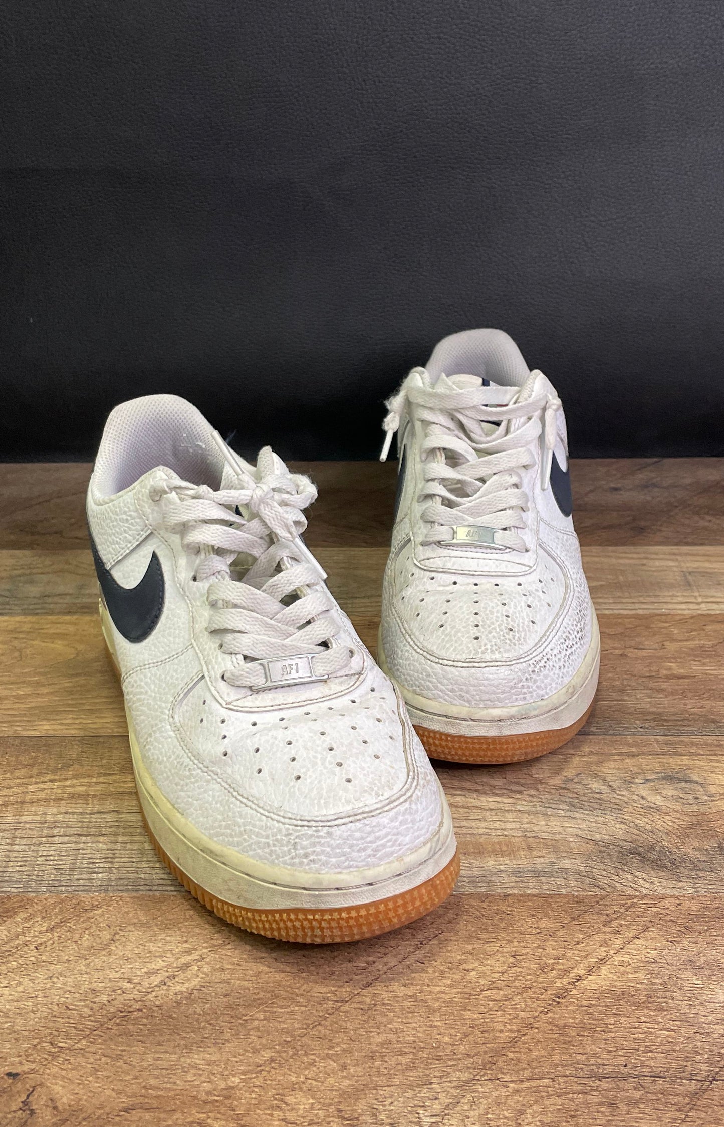 Nike Air Force 1 Low White Navy Blue Gum Sole Sneakers Size 8.5