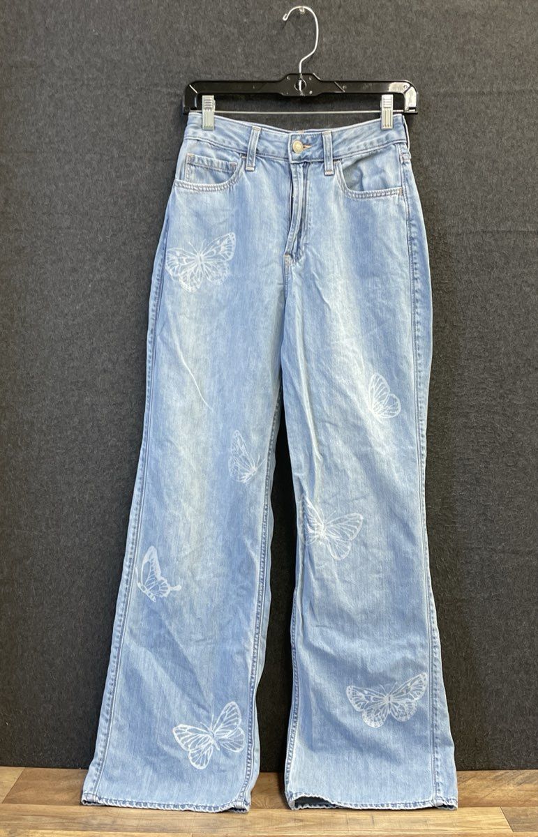 Hollister Women's Ultra High Rise Baggy Butterfly Jeans Light Wash Sz 00R 24