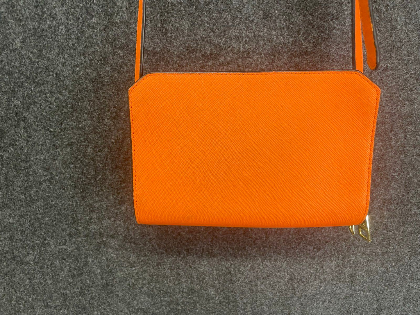 Steve Madden Orange Saffiano Faux Leather Crossbody Wallet Bag Gold Hardware