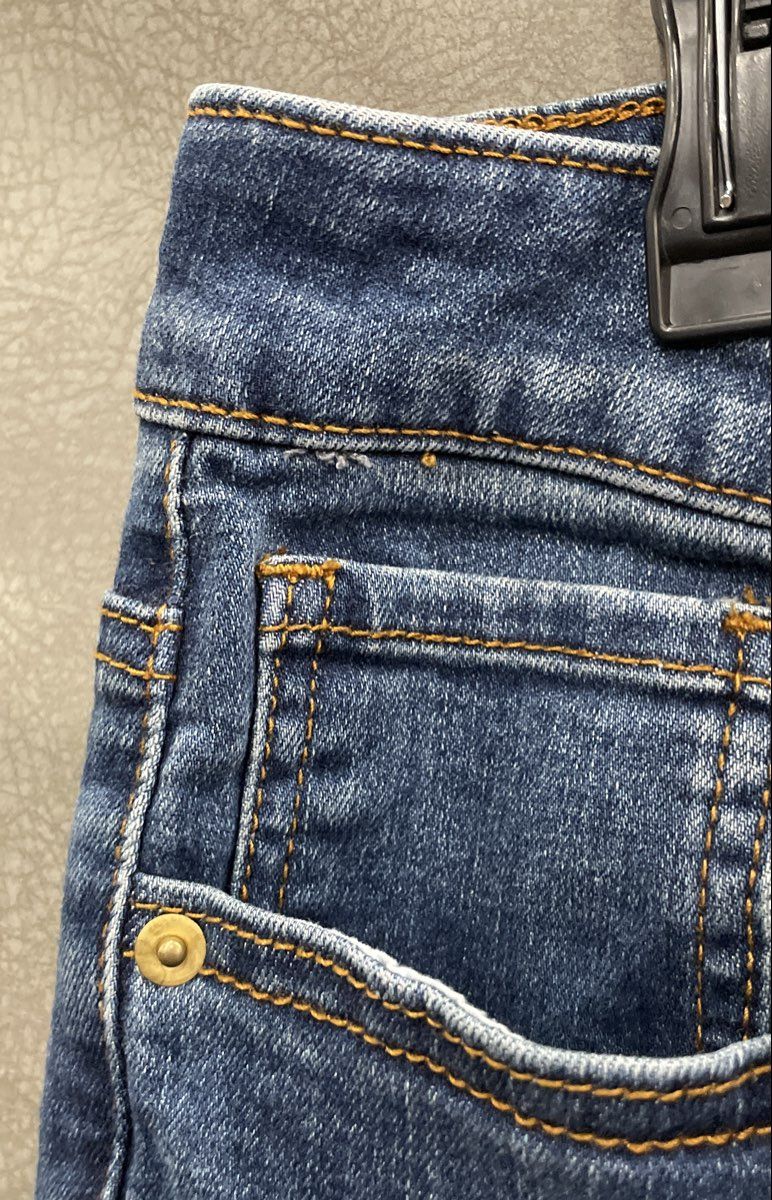Fashion To Figure Women's Blue Skinny Jeans Distressed Raw Hem Stretch Sz 14
