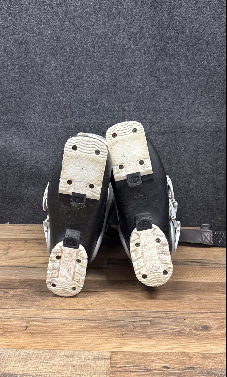 Dalbello Kyra 85 Womens All Mountain Ski Boots Mondo 25.5 Black Silver