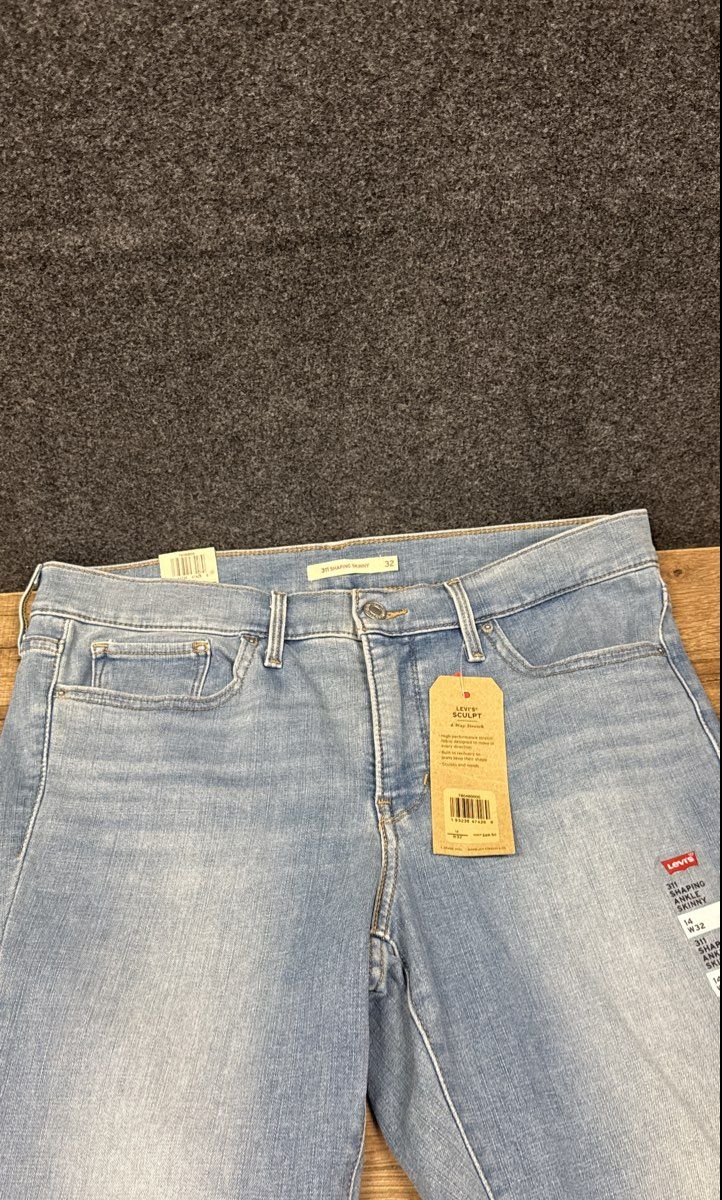 Levi's Women's 311 Shaping Skinny Ankle Jeans Light Wash Studded Sz 14 W32 NWT
