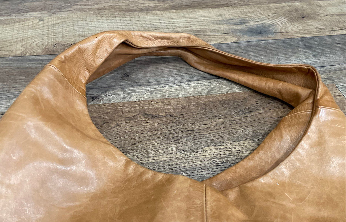 m0851 Brown Leather Hobo Shoulder Bag Made in Canada Tan Large Designer
