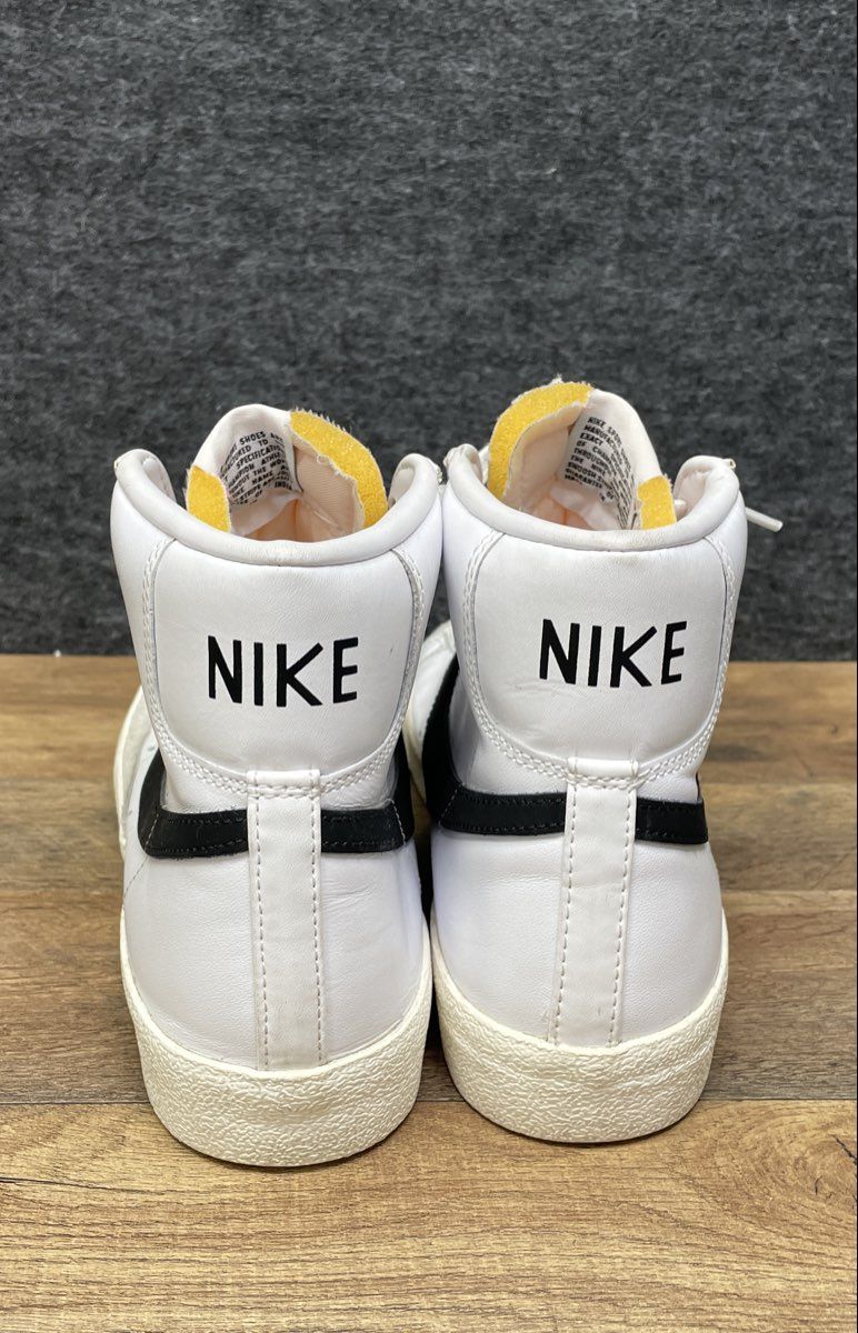 Nike Blazer Mid '77 Vintage White Black High Top Sneakers Men's Size 10