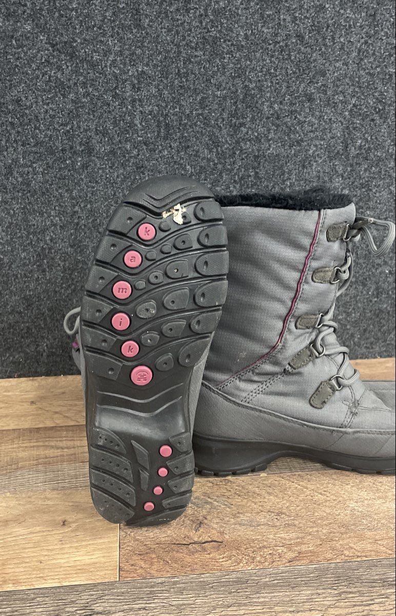Kamik Brooklyn Grey Waterproof Women's Cold Weather Snow Boots Size 6