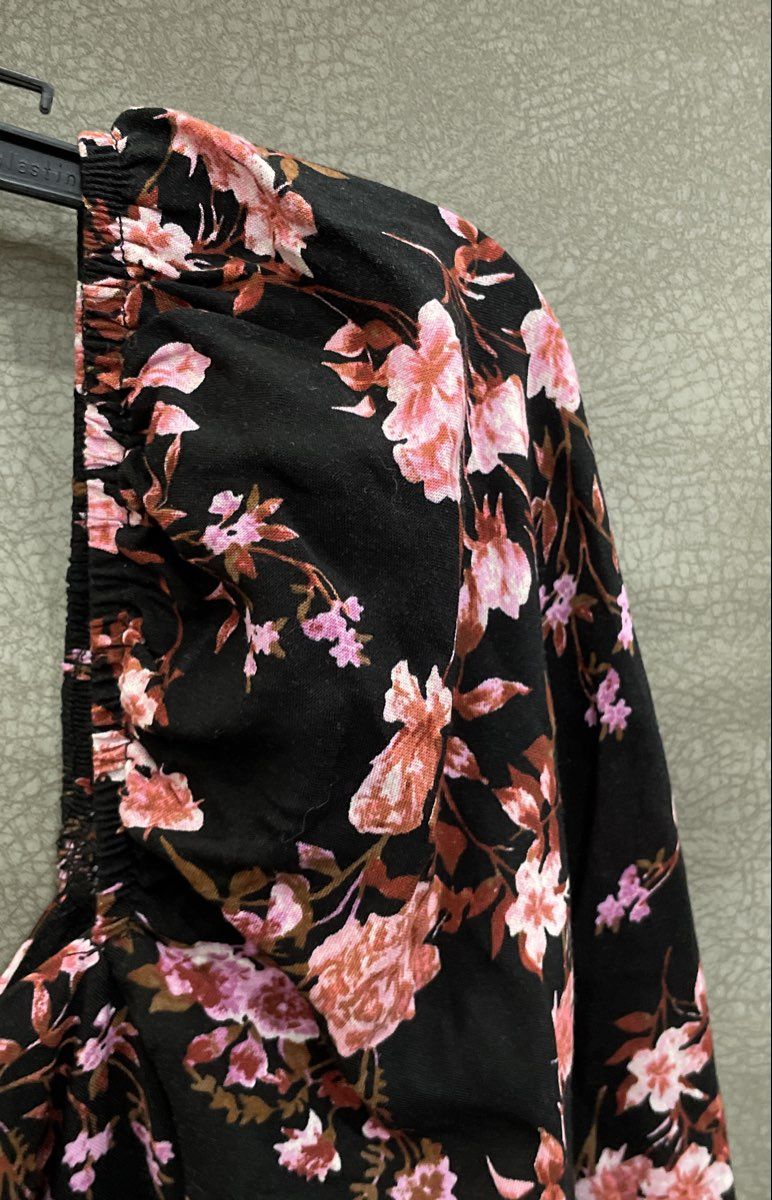 Mi Ami Francesca's Women's Black Pink Floral Tabithyn Midi Dress Long Sleeve M