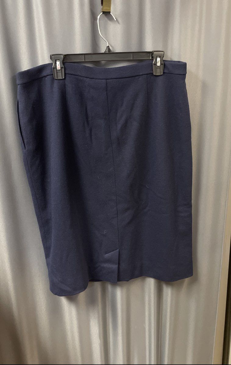 Vintage 90s Bleyle Women's Navy Blue 100% Wool Straight Skirt USA Size 18