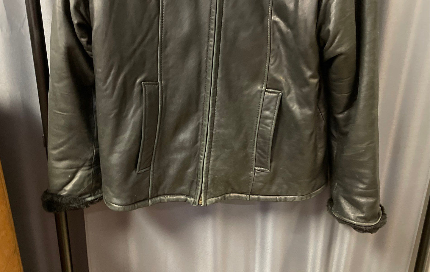 LNR La Nouvelle Renaissance Black Reversible Leather Faux Fur Jacket Sz S