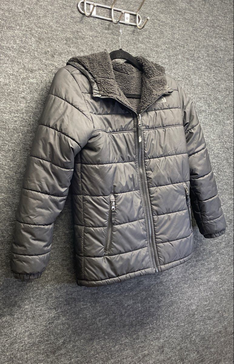 The North Face Youth Black Sherpa Fleece Lined Hooded Quilted Puffer Jacket