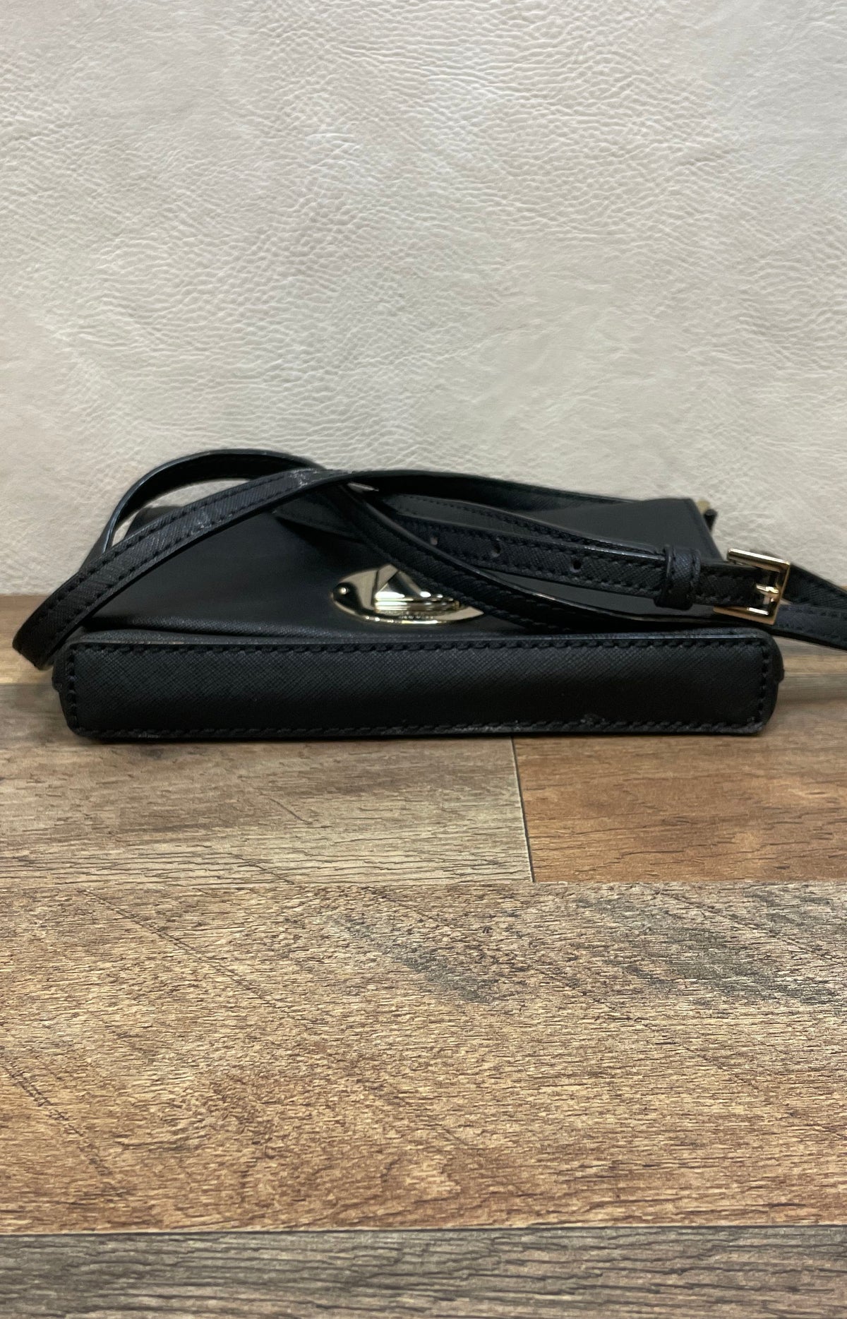 Kate Spade Black Saffiano Leather Cedar Street Monday Crossbody Bag Gold Tone