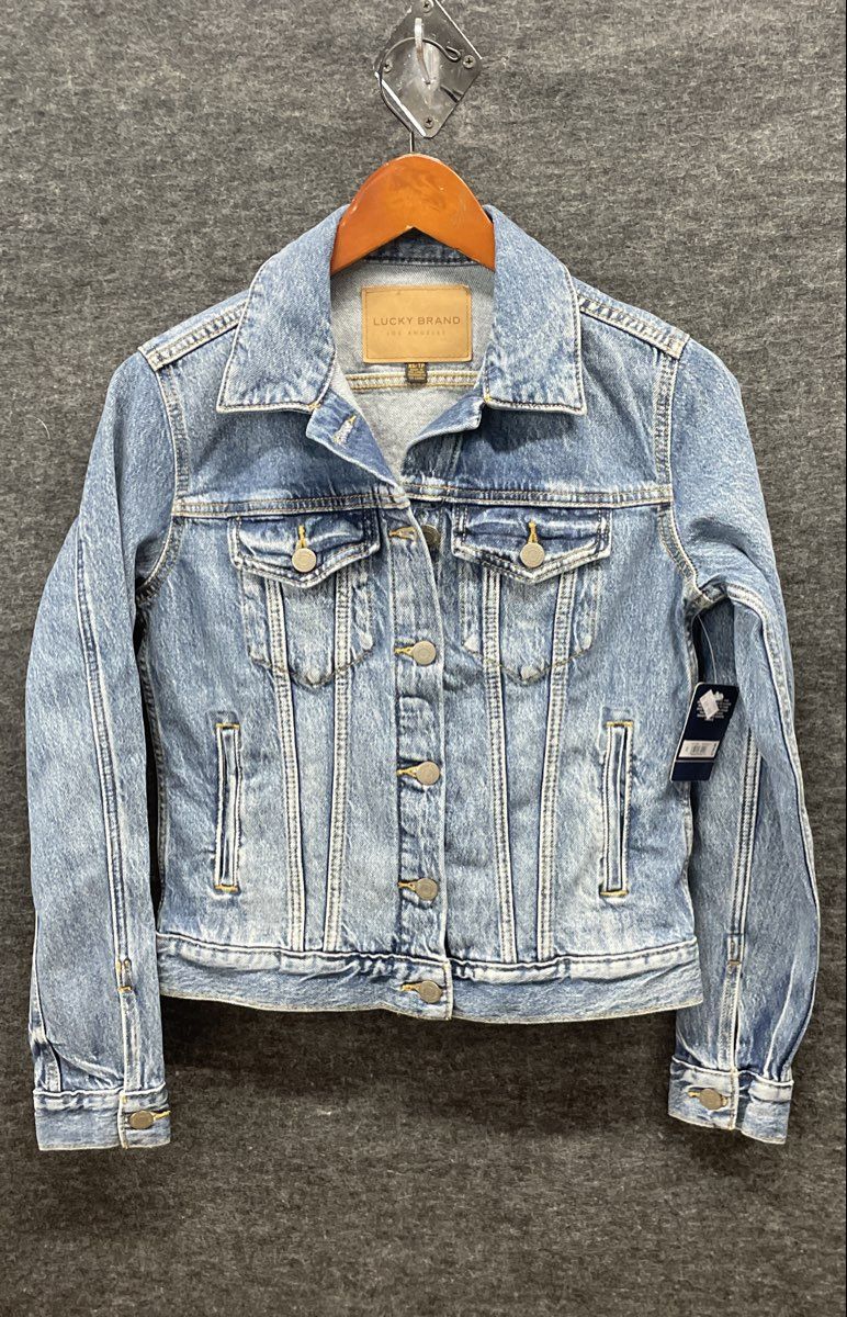 Lucky Brand Women's Blue Denim Trucker Jacket Light Wash NWT Sz XS