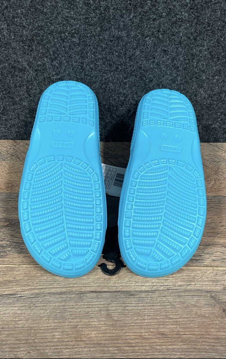 Crocs Classic Slide Blue Kids Youth Sandals Size J3 NWT