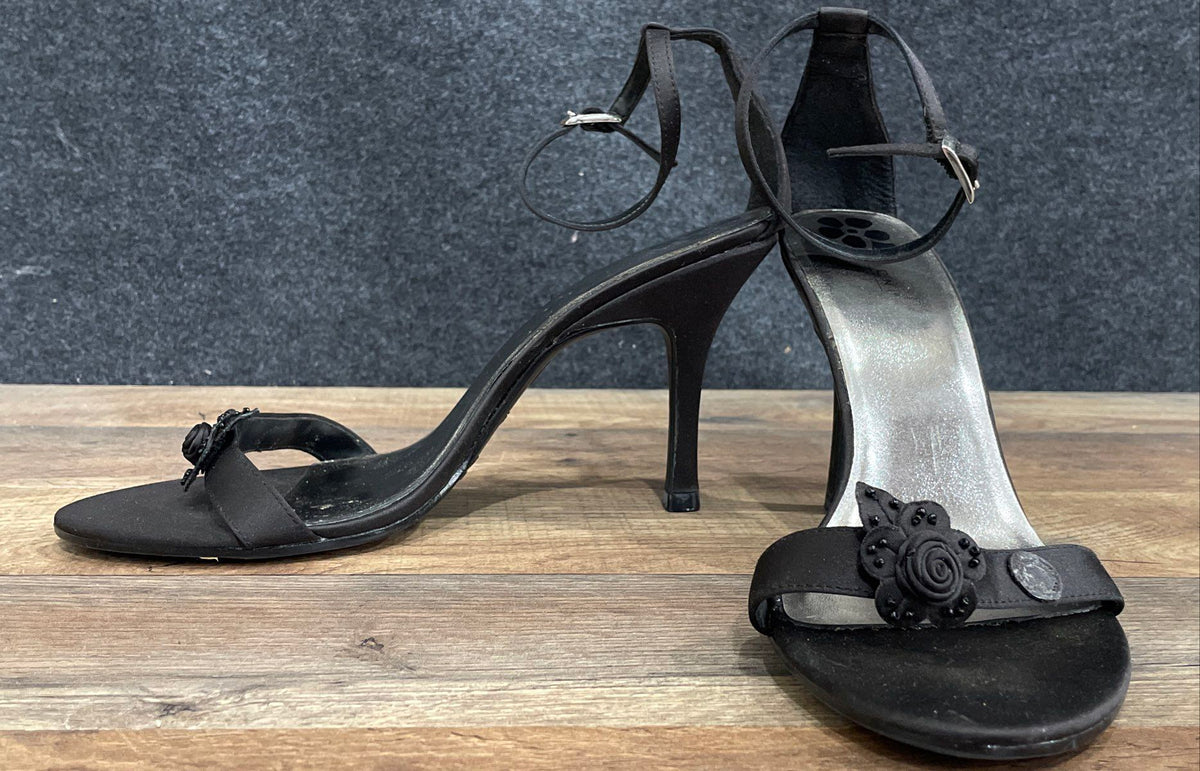 Fioni Black Floral Embellished Ankle Strap High Heel Sandals Size 9.5