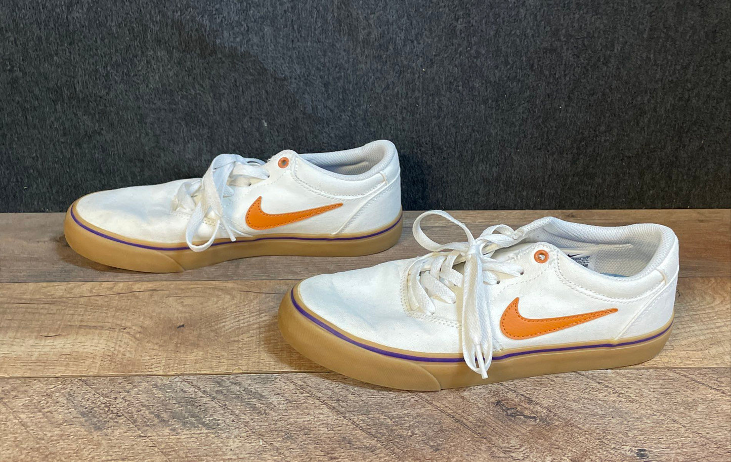 Nike SB Chron 2 White Magma Orange Gum Skate Shoes Size 6