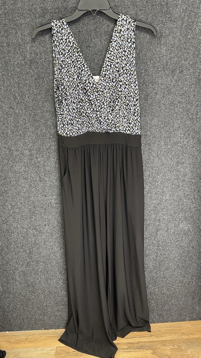 Kaileigh Women's Sleeveless V-Neck Jumpsuit Black Floral Wide Leg Size M