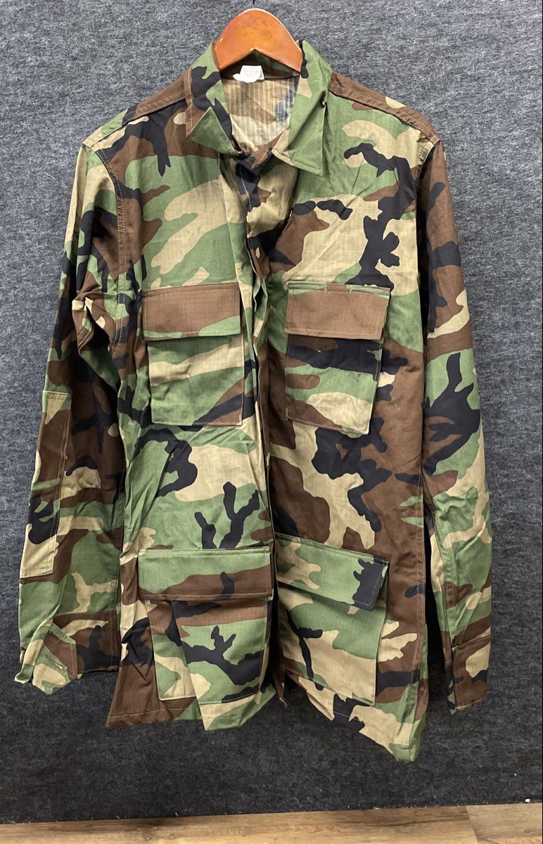 Lion Apparel Woodland Camo BDU Station Wear Jacket Made in USA Sz M-XL