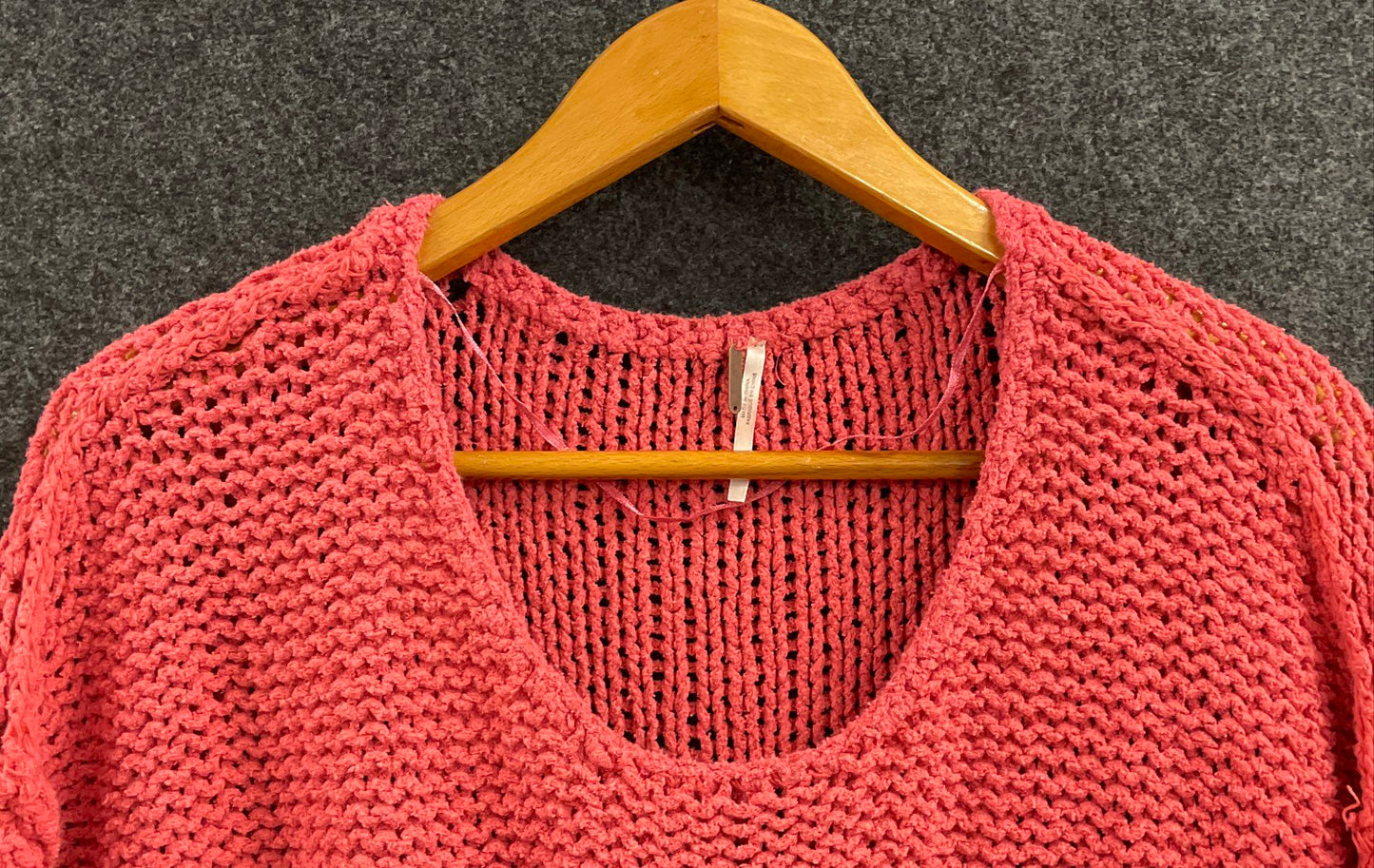 Free People Women's Coral Pink Chunky Loose Knit Cropped Sweater Size XS