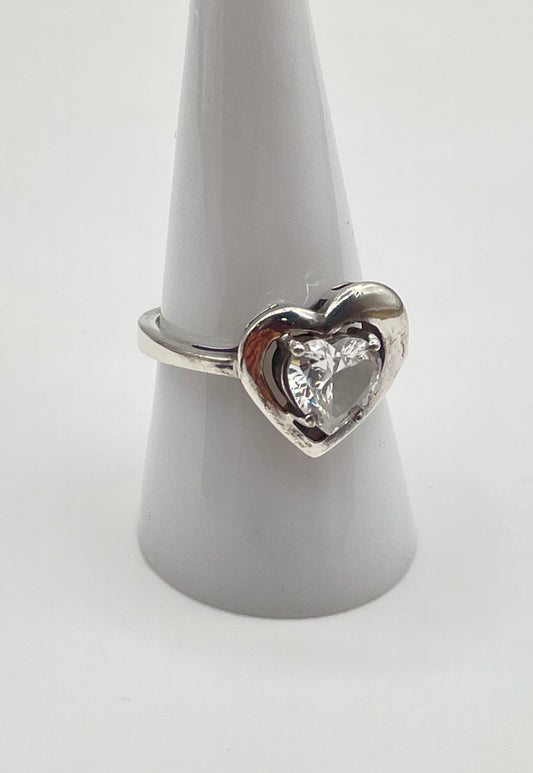925 Sterling Silver Heart-Cut CZ Asymmetrical Ring 5.2g