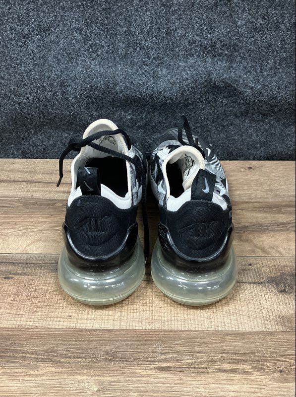 Nike Air Max 270 KJCRD GS Black White Running Shoes Size 7Y