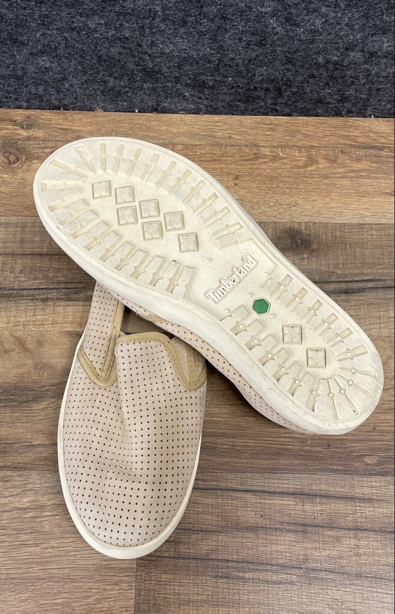 Timberland Newport Bay Perforated Beige Slip On Sneakers Women's Size 8