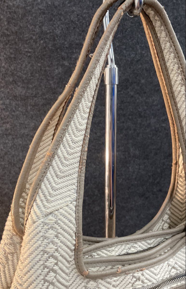 Simply Vera Vera Wang White Taupe Chevron Woven Hobo Shoulder Bag Faux Leather