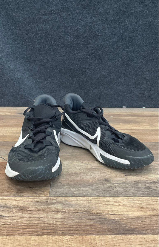 Nike Star Runner 4 GS Black White Youth Running Sneakers DX7615-001 Size 4Y
