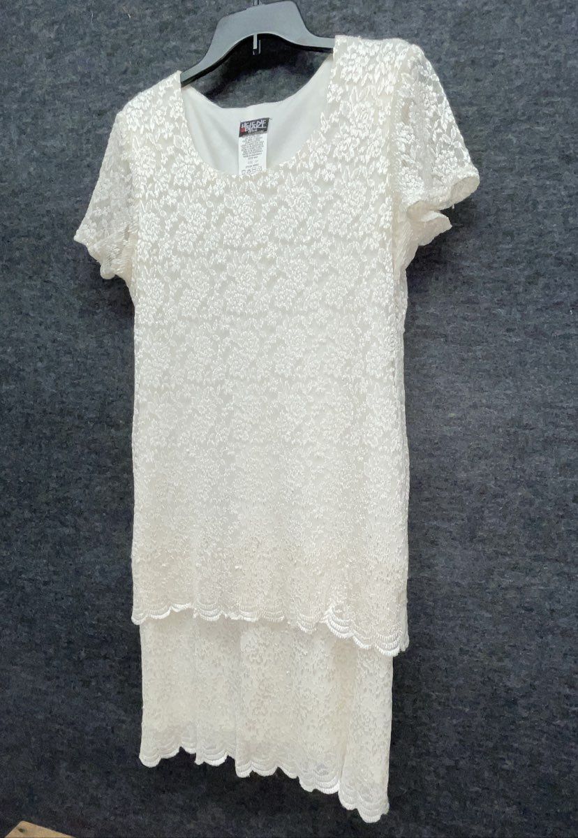 Vintage Y2K Leslie Blake Women's Ivory Floral Lace Layered Cocktail Dress Sz 10P