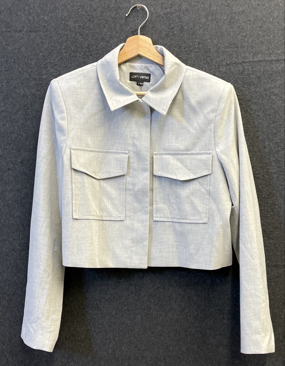 LOFT Versa Women's Gray Button Front Cargo Pocket Cropped Jacket Sz M
