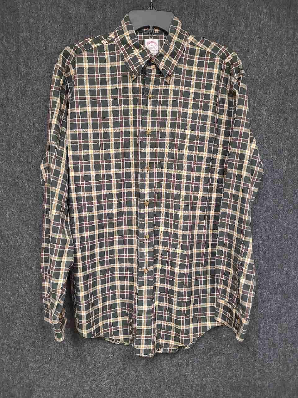 Brooks Brothers Men's Green Brown Plaid Supima Cotton Non-Iron Shirt Sz M