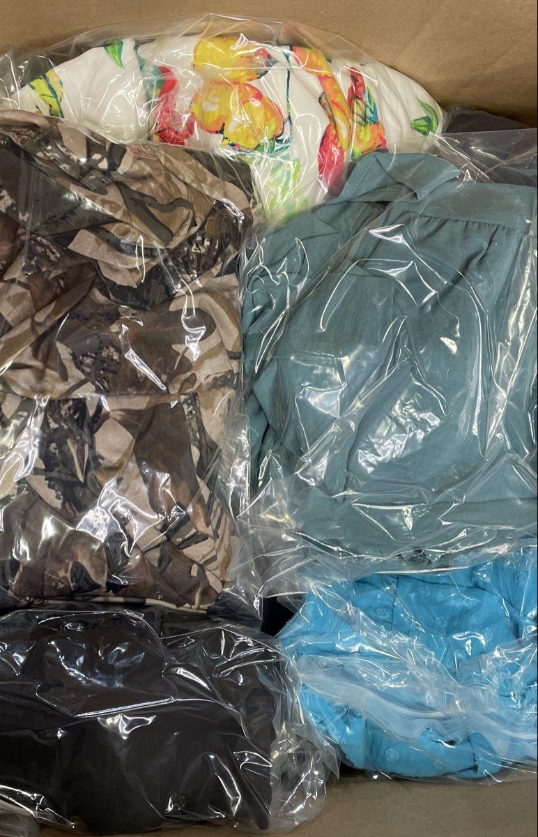 20 Lb Bulk Lot Assorted Brand Clothing Fashion Nova Carhartt Ann Taylor Zara
