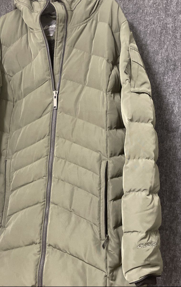 Eddie Bauer Women's Green Hooded Sherpa Lined Chevron Puffer Jacket Sz XL