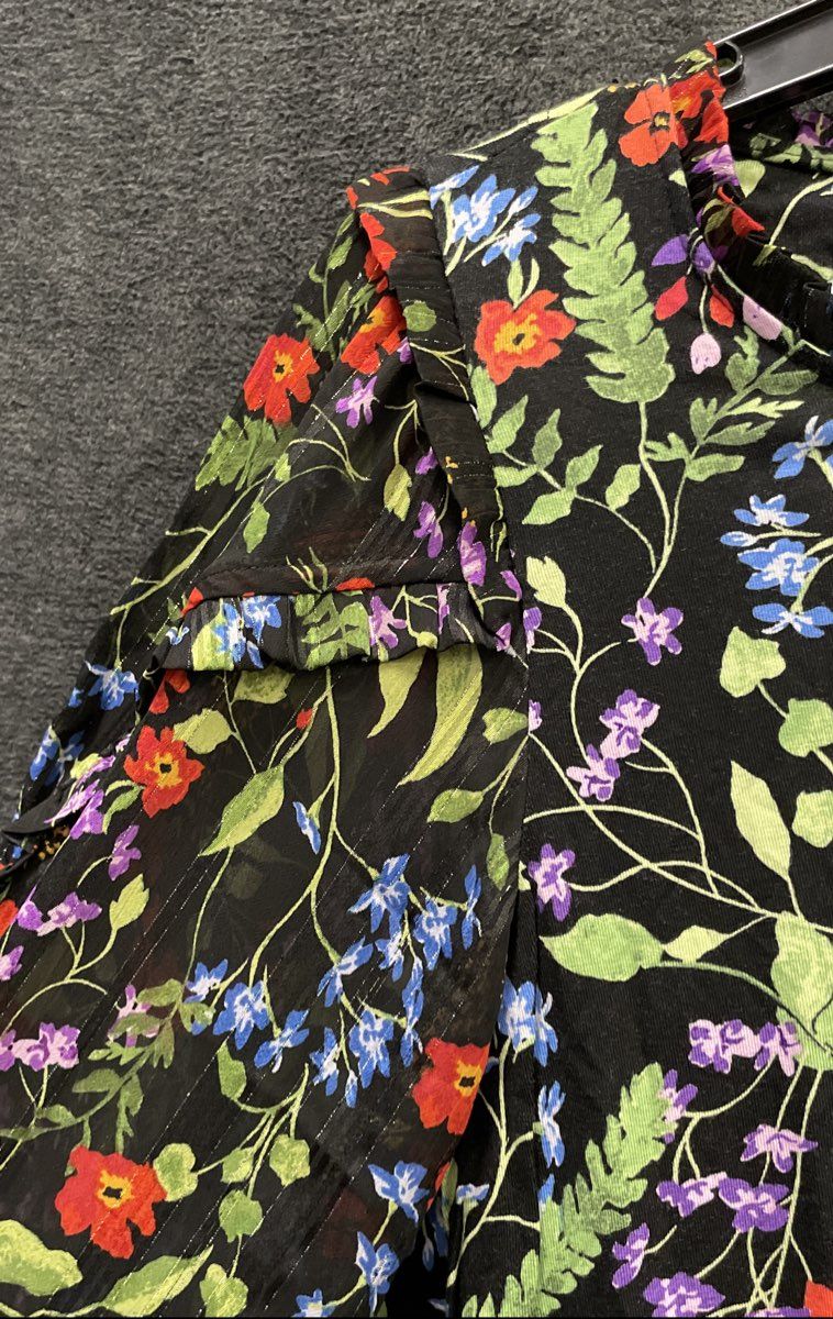 Maeve Anthropologie Women's Black Metallic Floral Ruffle Tie Neck Blouse Sz XS