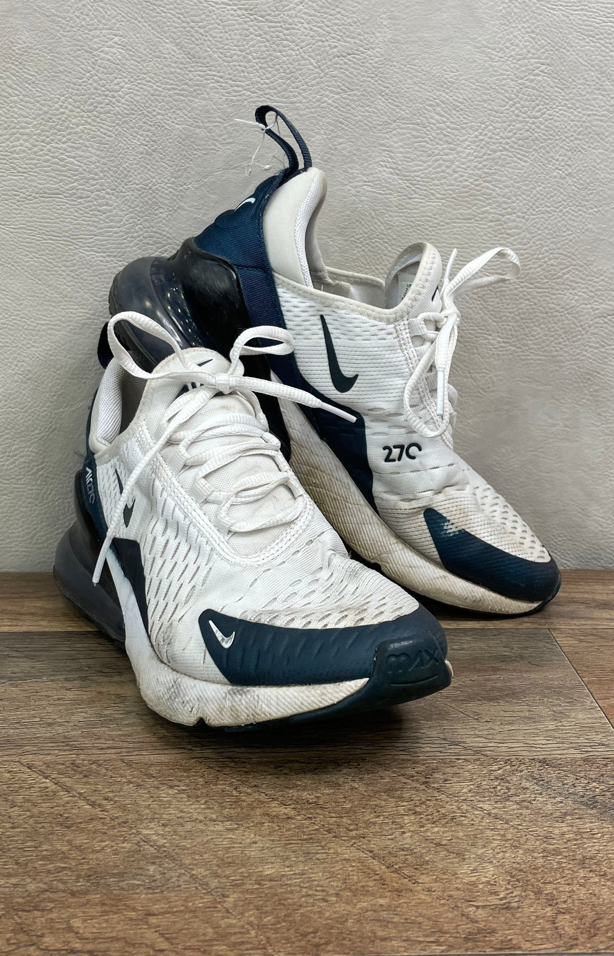 Nike Air Max 270 White Navy Blue Black Women's Sneakers Size 7.5