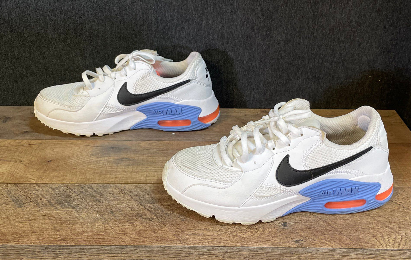 Nike Air Max Excee White Bright Mango Black Women's Sneakers Size 8.5