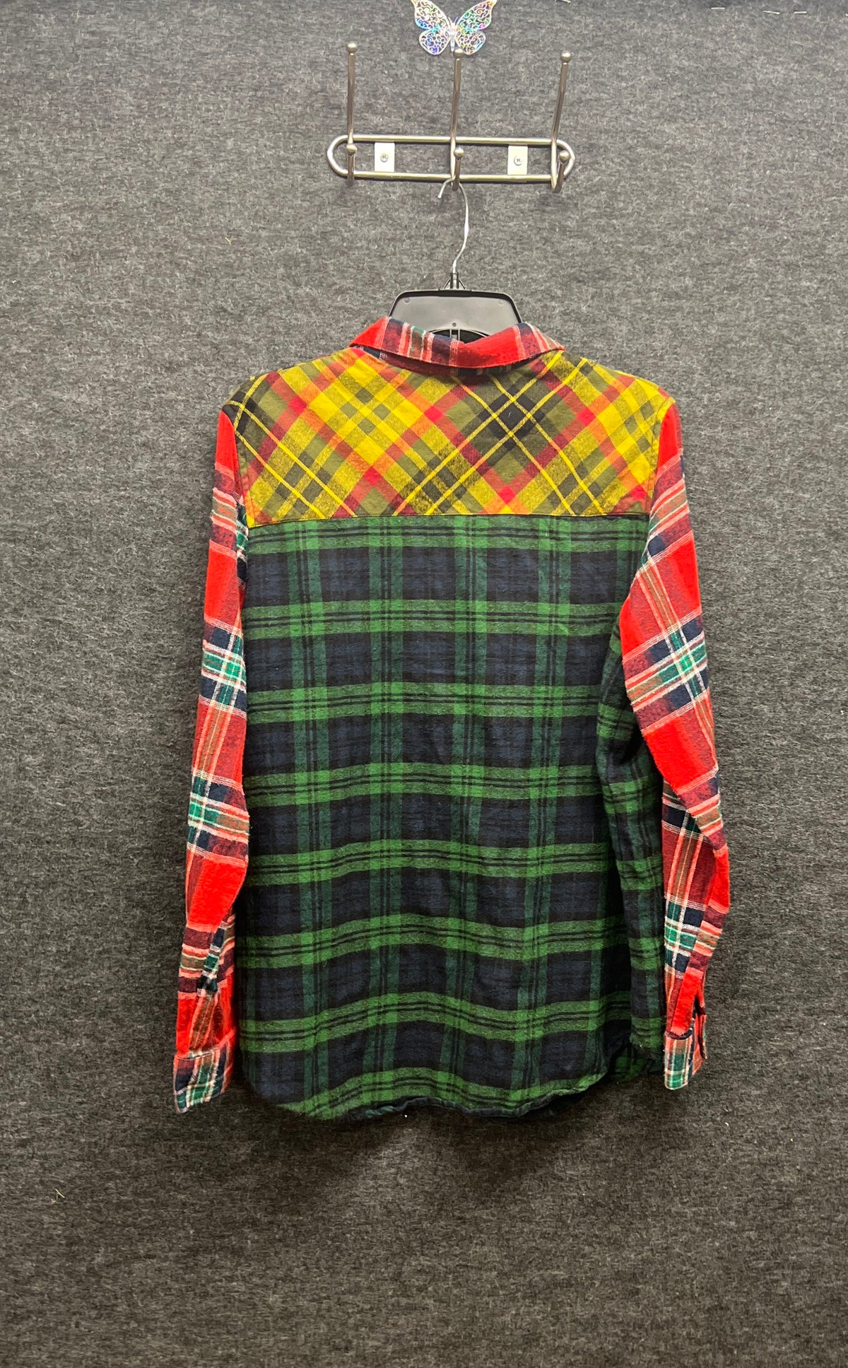 Blair Women's Patchwork Plaid Floral Embroidered Flannel Button Down Shirt Sz L