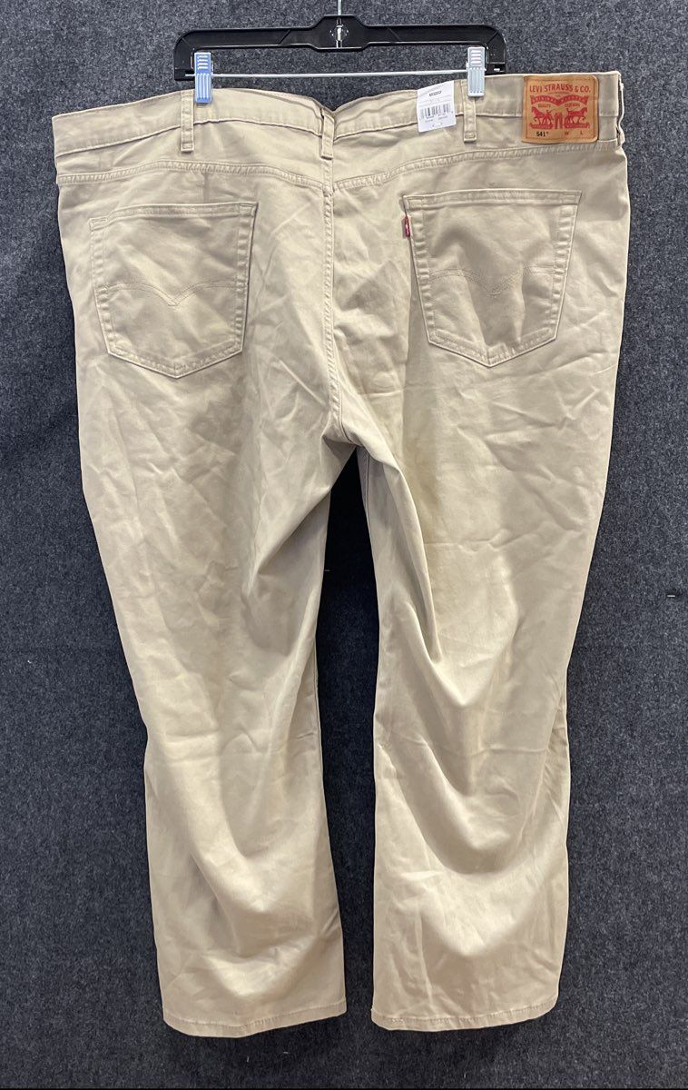 Levi's Men's 541 Athletic Taper Khaki Performance Stretch Twill Pants NWT 50x30
