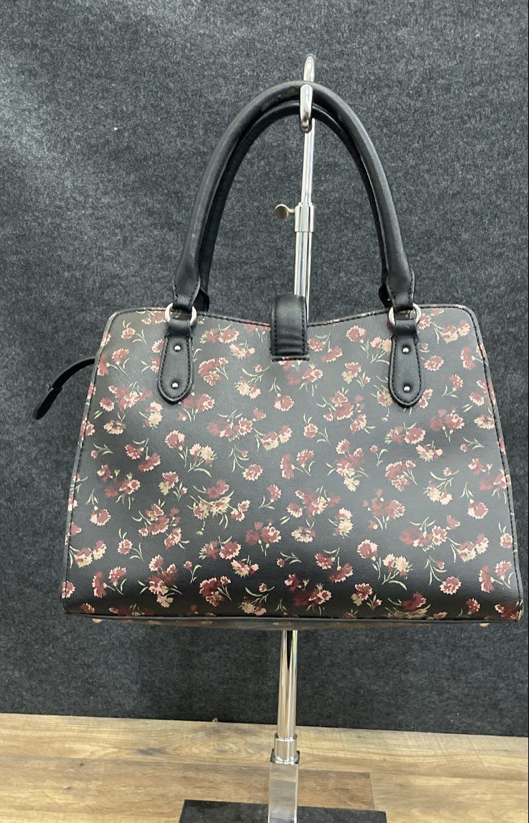 Chaps Black Red Floral Print Pebbled Faux Leather Satchel Bag Silver Hardware