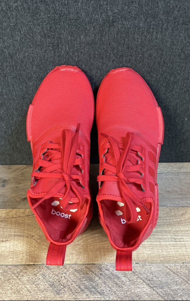 Adidas NMD R1 Triple Red Monochromatic Lifestyle Sneakers Size 7.5