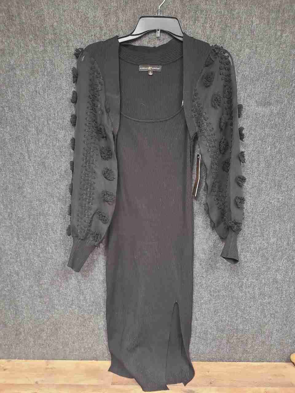 Almost Famous Women's Black Ribbed Midi Dress Shrug Set Pom Pom Sleeve NWT Sz L