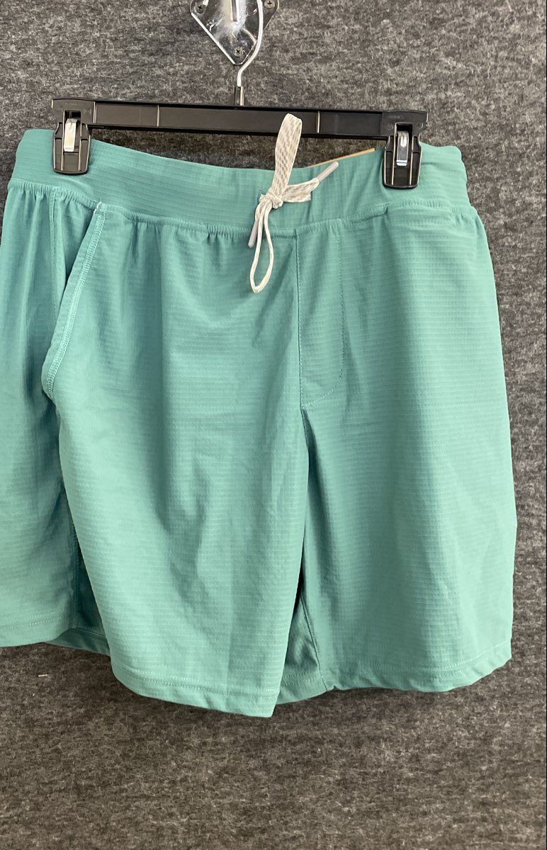 Avalanche Men's Teal Lifestyle Shorts 2-Way Stretch Relaxed Fit NWT Size L
