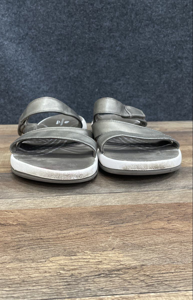 Clarks Cloudsteppers Sillian 2.0 Brown White Metallic Slide Sandals Size 10.5