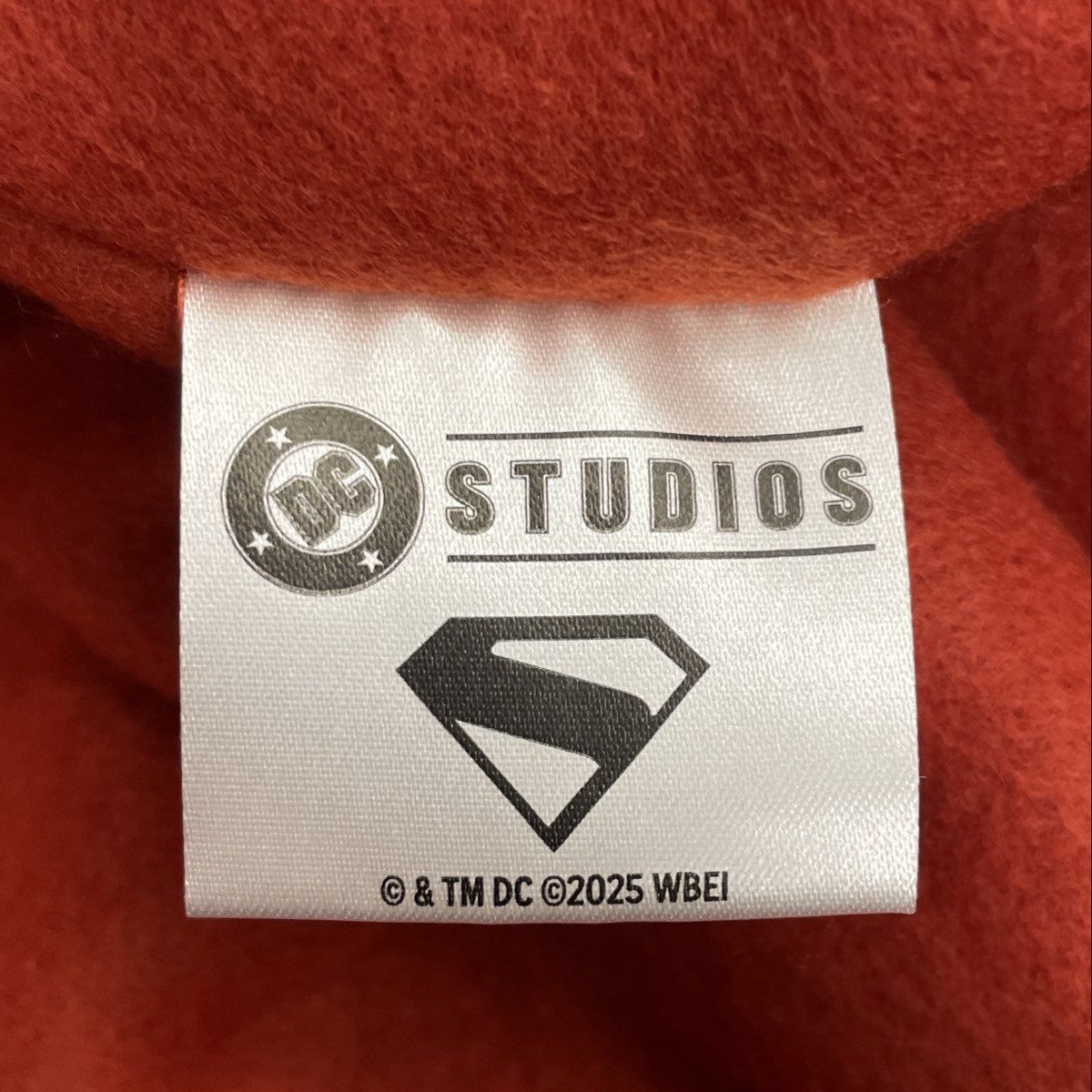 HBO Max Superman Red Hooded Cape Poncho Marine Corps Marathon 50th Anniversary