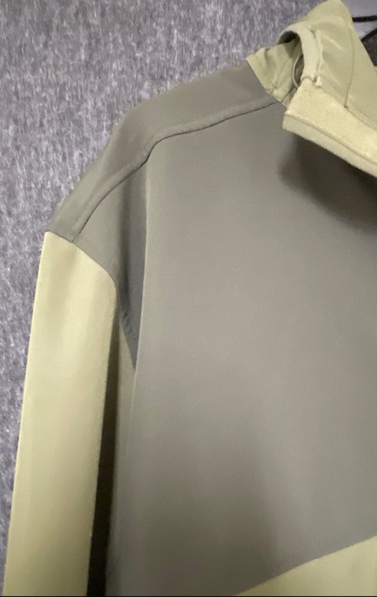 K-Way Men's Technical Design Softshell Hooded Jacket Green Colorblock Sz 3XL
